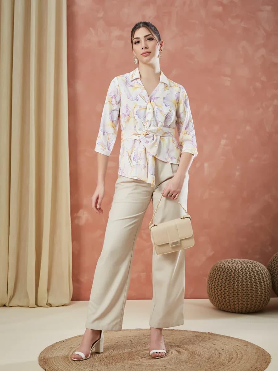 Latin Quarters Women's Lilac 3 / 4Th Sleeves Printed Collared Casual Shirt image 1