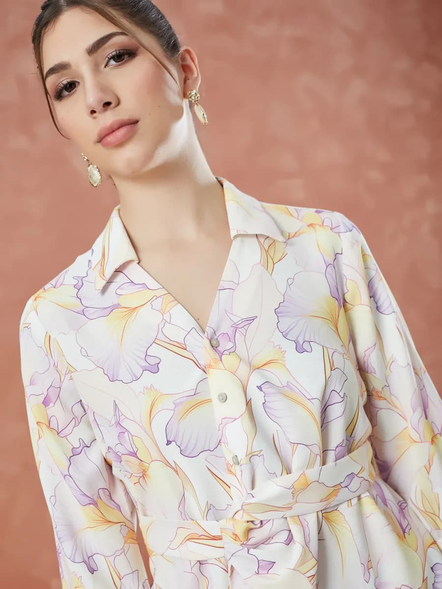Latin Quarters Women's Lilac 3 / 4Th Sleeves Printed Collared Casual Shirt image 6
