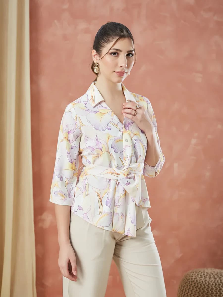 Latin Quarters Women's Lilac 3 / 4Th Sleeves Printed Collared Casual Shirt image 9